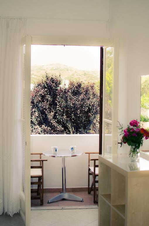 Georgias House Skyros Quarto foto
